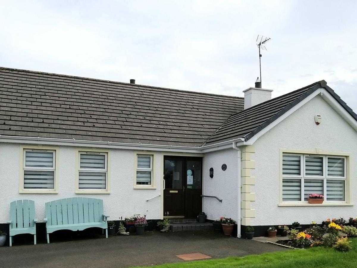 Braeside B&B 부시밀즈 외부 사진
